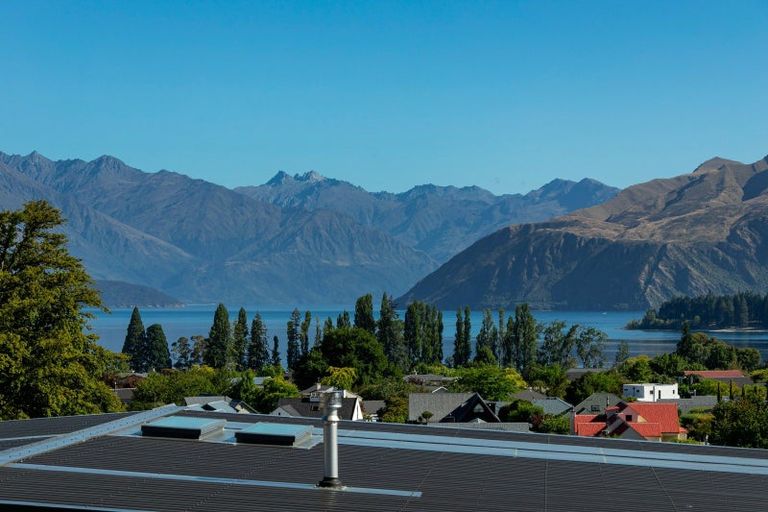 Photo of property in Meadowstone Alpha Series, 106 West Meadows Drive, Wanaka, 9305
