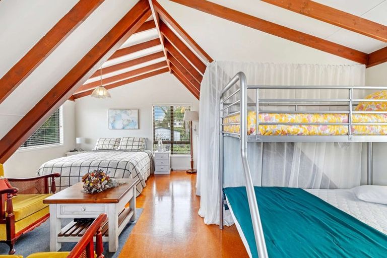 Photo of property in 15 Rabbit Way, Whitianga, 3510