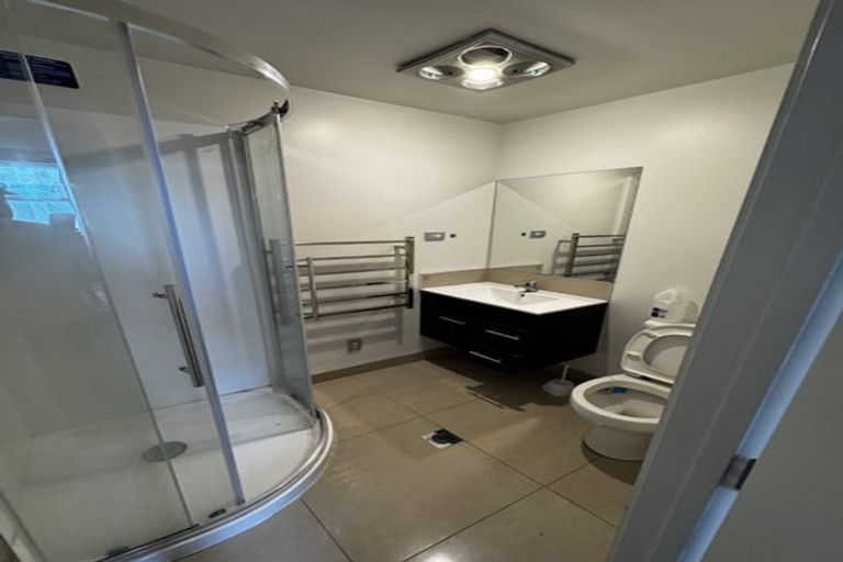 Photo of property in 3/4 Littler Place, Hamilton East, Hamilton, 3216