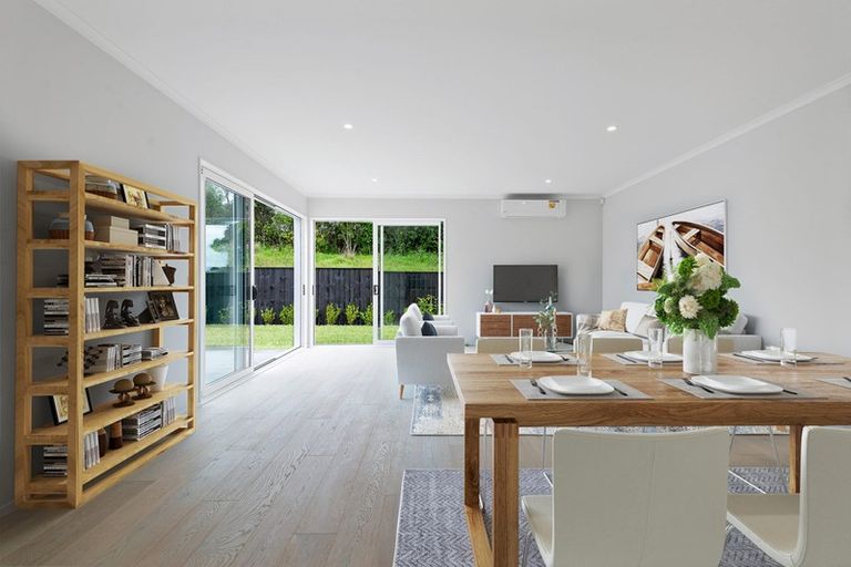 Photo of property in 28 Taikura Avenue, Red Beach, 0932