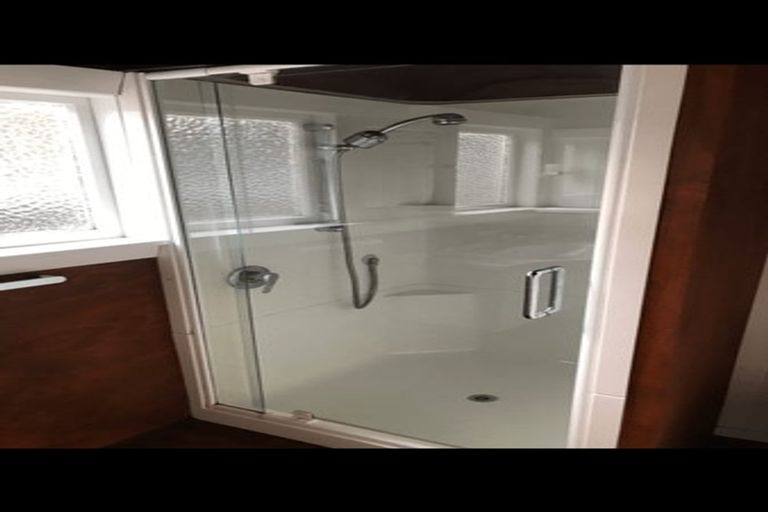 Photo of property in 216 Riccarton Road, Riccarton, Christchurch, 8041