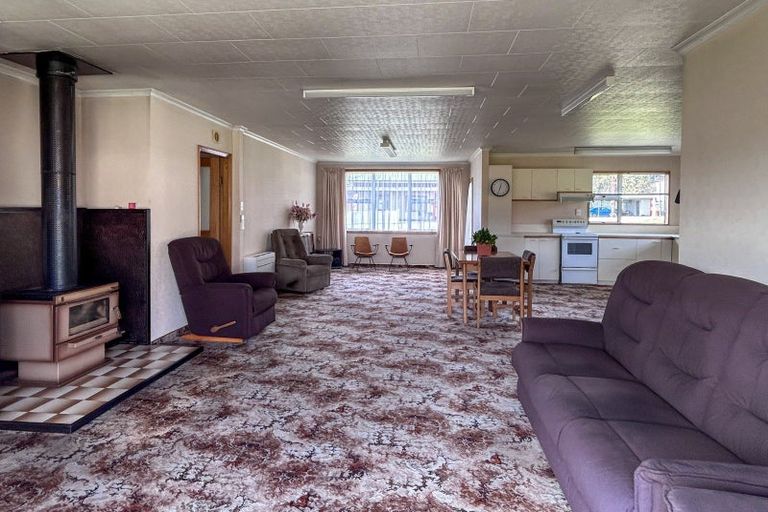 Photo of property in 97-104 Broadway, Reefton, 7830
