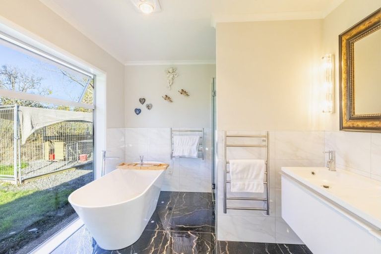 Photo of property in 136a Lindsay Road, Waipukurau, 4283