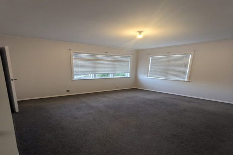 Photo of property in 19 Henry Street, Ebdentown, Upper Hutt, 5018