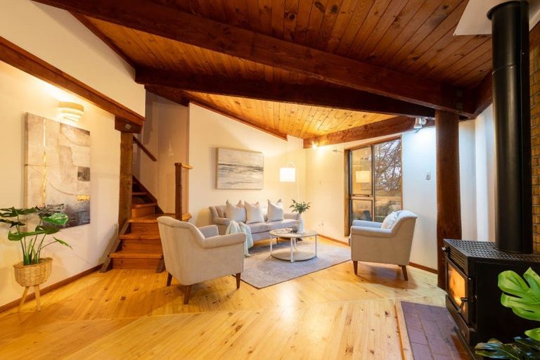 Photo of property in 60 Leinster Avenue, Raumati South, Paraparaumu, 5032