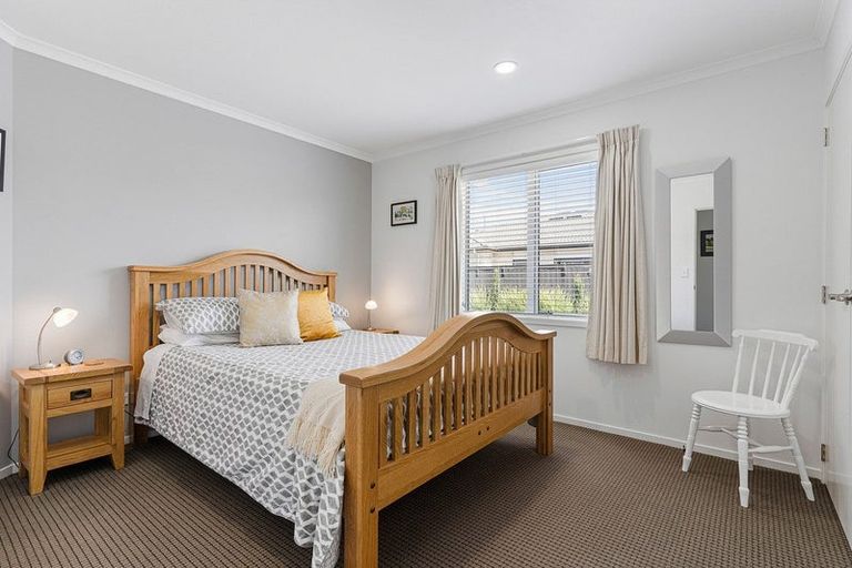 Photo of property in 119 Oriental Parade, Papamoa Beach, Papamoa, 3118