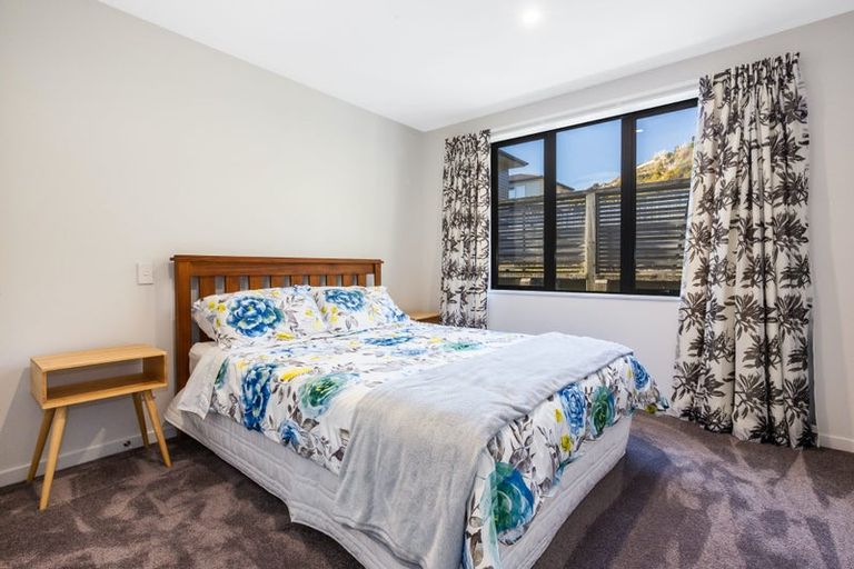 Photo of property in 14 The Fjord, Aotea, Porirua, 5024