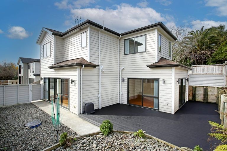Photo of property in 21 Francesco Drive, Karaka, Papakura, 2113