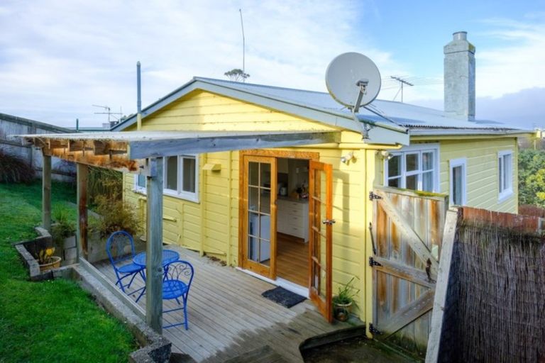 Photo of property in 33 Mcintosh Road, Brighton, Dunedin, 9035