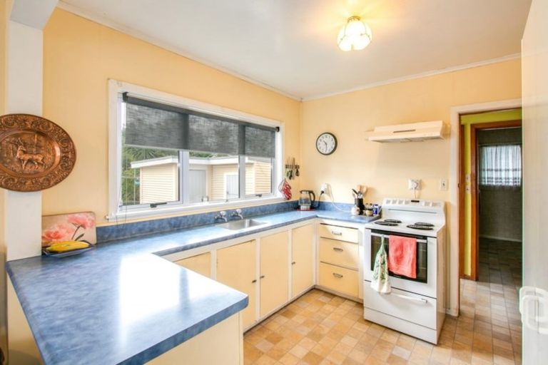 Photo of property in 4 Wycliffe Street, Onekawa, Napier, 4110