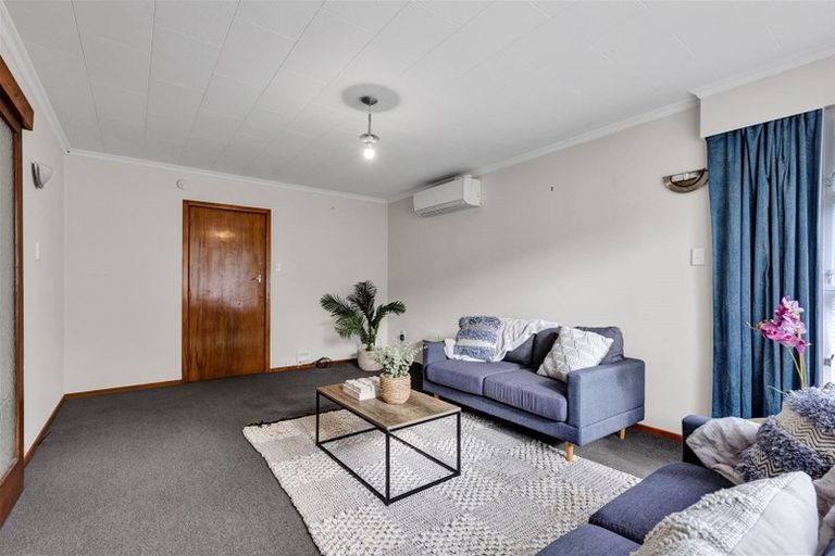 Photo of property in 17 Hua Street, Bell Block, New Plymouth, 4312