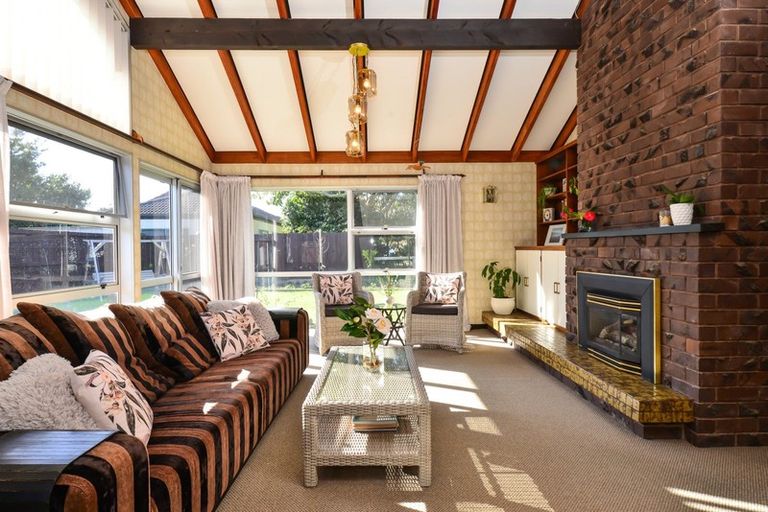 Photo of property in 72 Braid Road, St Andrews, Hamilton, 3200