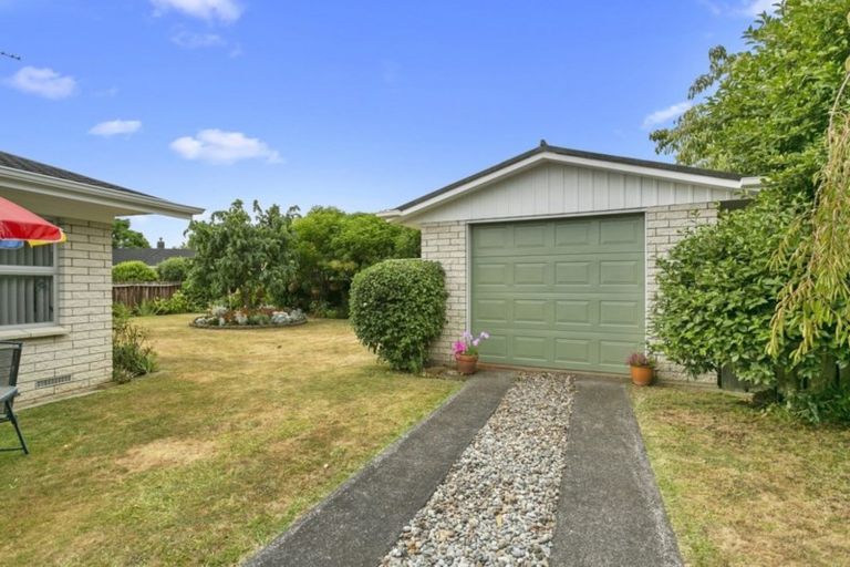 Photo of property in 5 Woodstock Crescent, Leamington, Cambridge, 3432