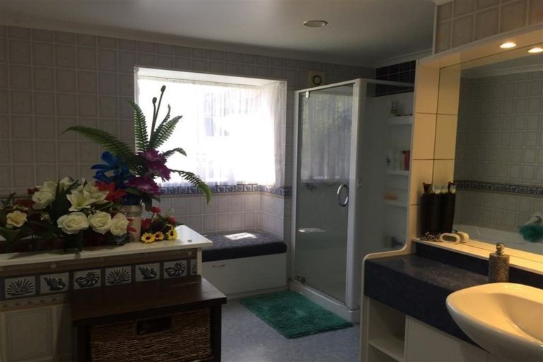 Photo of property in 30 Westbourne Avenue, Pomare, Rotorua, 3015