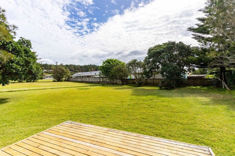 Photo of property in 829 Cove Road, Waipu, 0582