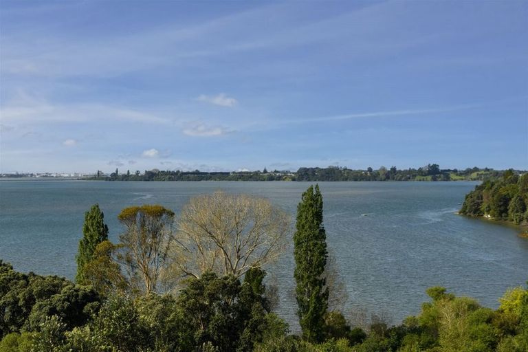 Photo of property in 10 Taumata Place, Hairini, Tauranga, 3112
