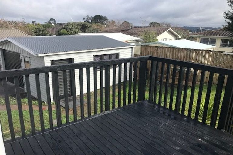 Photo of property in 7 Devonshire Road, Unsworth Heights, Auckland, 0632