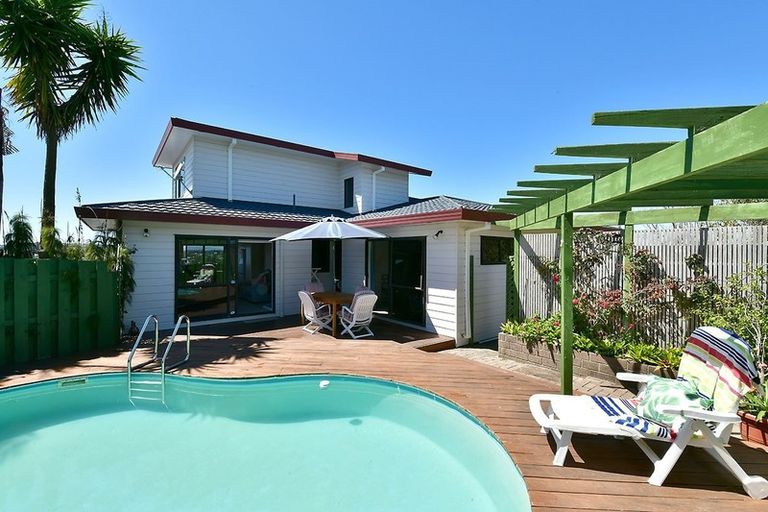 Photo of property in 47 Shuttleworth Place, Manly, Whangaparaoa, 0930