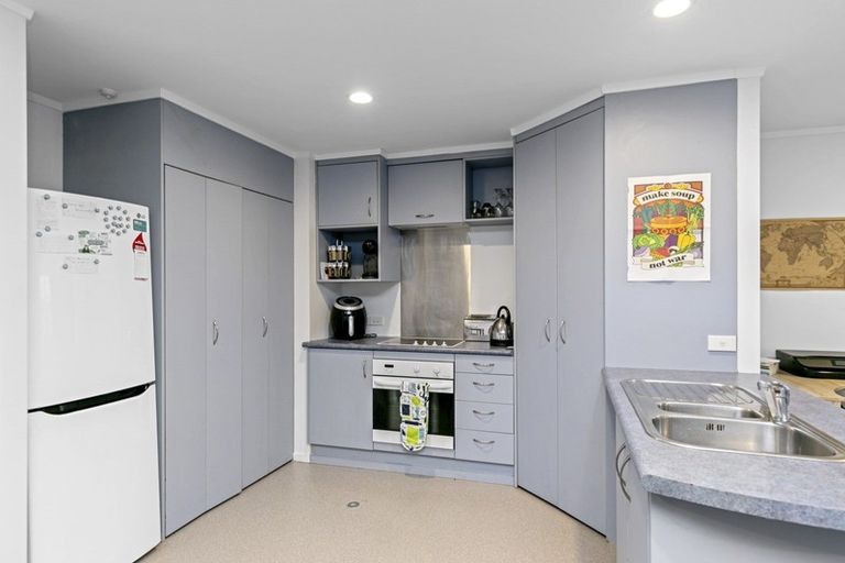 Photo of property in 2/97 Boulcott Street, Wellington Central, Wellington, 6011