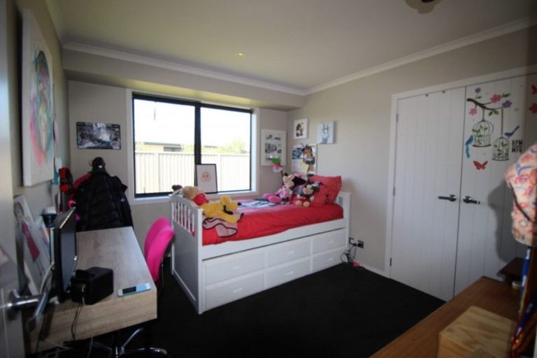 Photo of property in 19 Larch Crescent, Alexandra, 9320