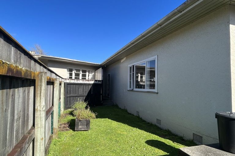Photo of property in 5b Hughes Avenue, Hokowhitu, Palmerston North, 4410