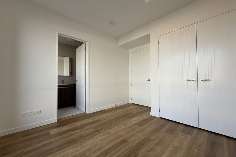 Photo of property in 41 Nimstedt Avenue, Oteha, Auckland, 0632