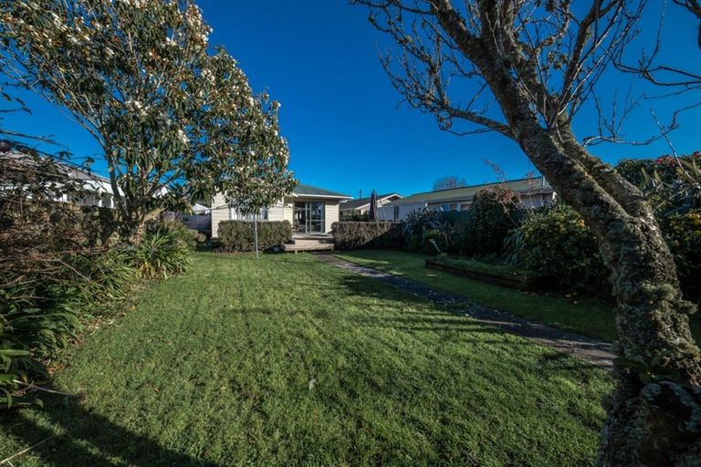 Photo of property in 29 Russell Street, Westport, 7825