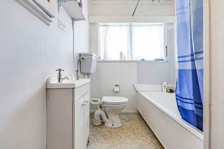 Photo of property in 4/12 Wha Street, Frankton, Hamilton, 3204