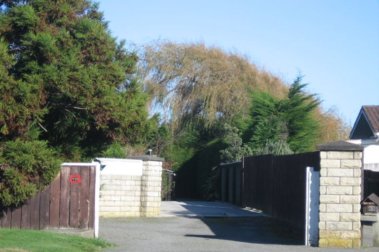 Photo of property in 70 Mazengarb Road, Paraparaumu Beach, Paraparaumu, 5032