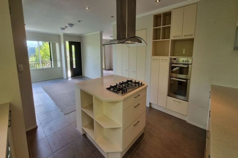 Photo of property in 99 Pemberton Avenue, Bayview, Auckland, 0629