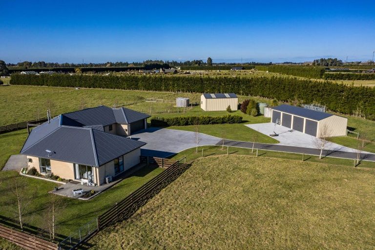 Photo of property in 48 Tupelo Place, Swannanoa, Rangiora, 7476