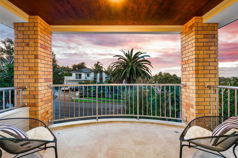 Photo of property in 78 San Valentino Drive, Henderson, Auckland, 0612