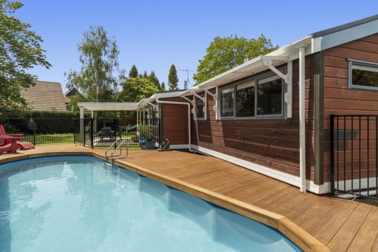 Photo of property in 19 Links View Drive, Omokoroa, 3114