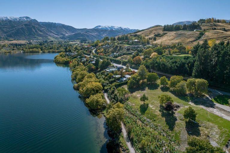 Photo of property in 71 Arrowtown-lake Hayes Road, Lake Hayes, Queenstown, 9371