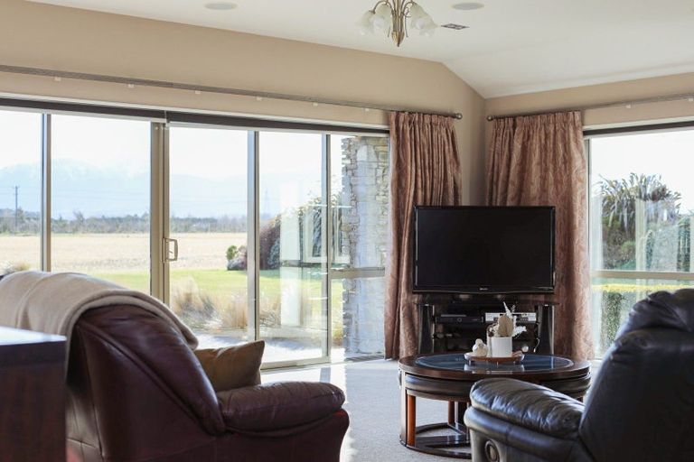 Photo of property in 138 Mount Hutt Station Road, Methven, Rakaia, 7782