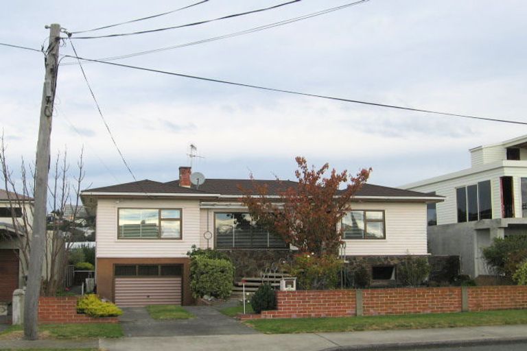 Photo of property in 10 Whakarire Avenue, Westshore, Napier, 4110