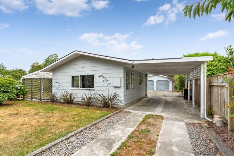 Photo of property in 14 Frederick Street, Carterton, 5713