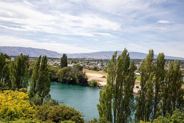 Photo of property in 13b Hart Place, Bridge Hill, Alexandra, 9320