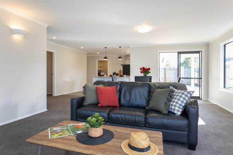 Photo of property in 10 Oldfield Lane, Marton, 4710