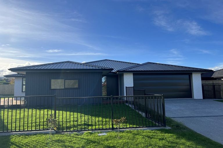 Photo of property in 3 Te Puke Te Ao Way, Otaki, 5512