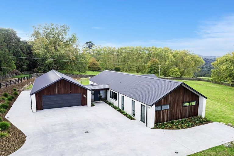 Photo of property in 747 Ngunguru Road, Glenbervie, Whangarei, 0173