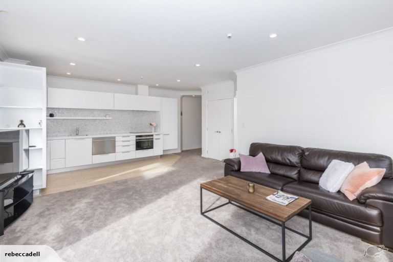 Photo of property in 1a/11 London Street, Hamilton Central, Hamilton, 3204