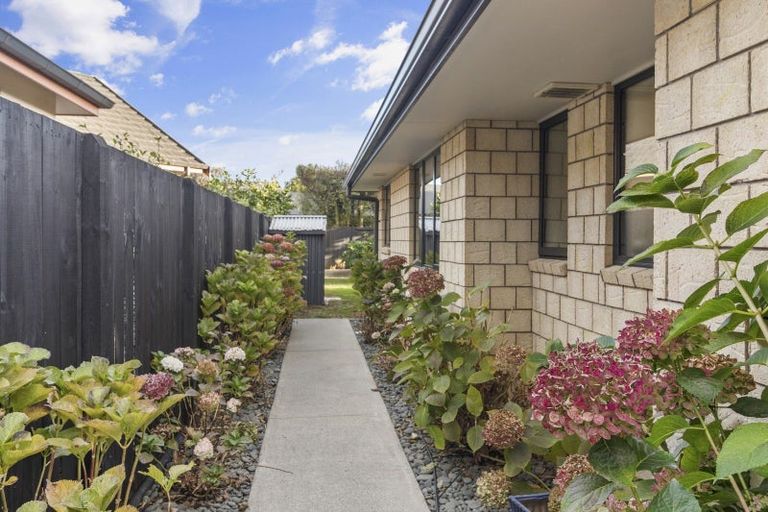 Photo of property in 15 Honiss Place, Cambridge, 3434