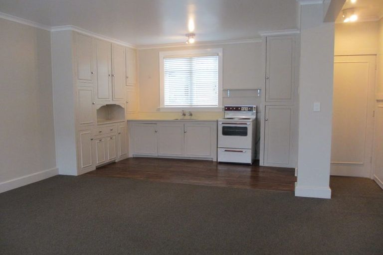 Photo of property in 172 Papanui Road, Merivale, Christchurch, 8014