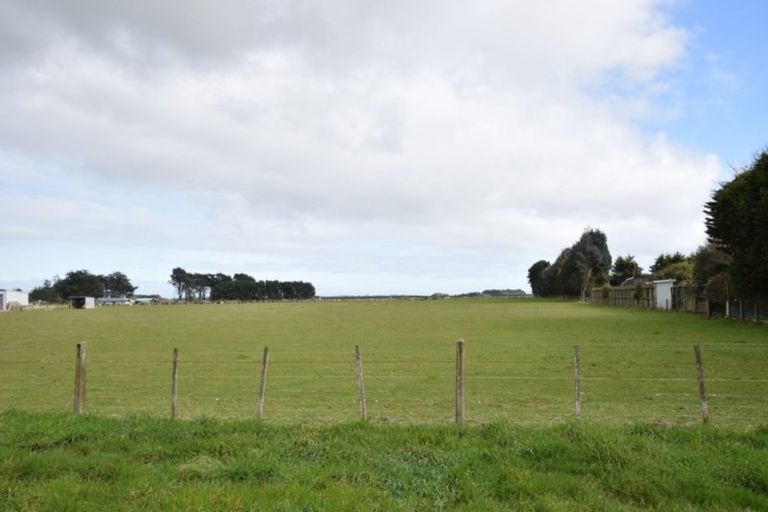 Photo of property in 19 Fowler Road, West Plains, Invercargill, 9874