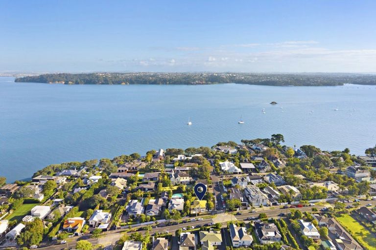 Photo of property in 2 Cremorne Street, Herne Bay, Auckland, 1011