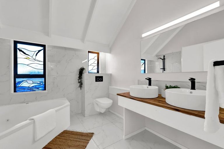 Photo of property in 15f Glen Almond Street, New Plymouth, 4310