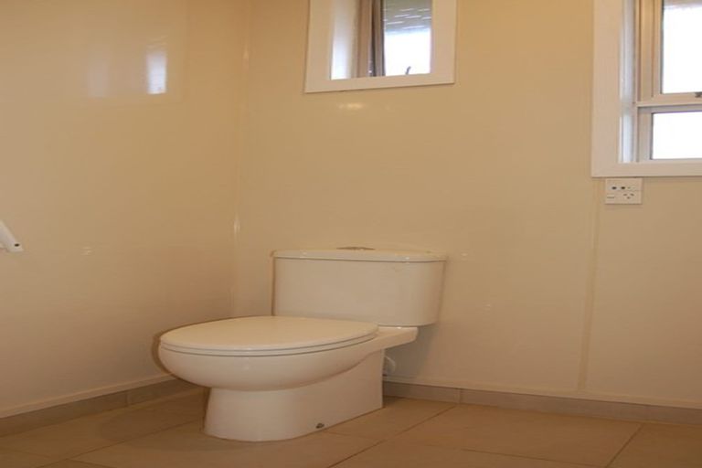 Photo of property in 41g Hamilton Road, Cambridge, 3434