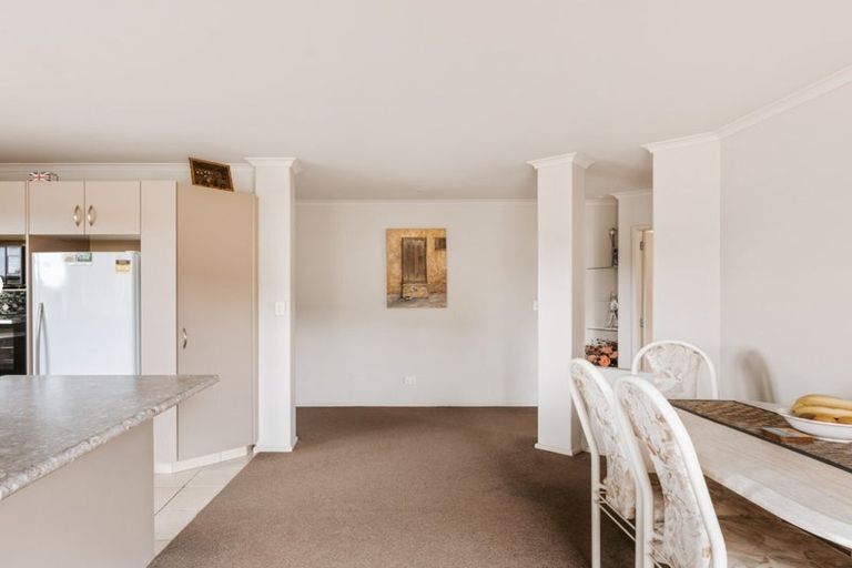 Photo of property in 86 Longview Drive, Papamoa Beach, Papamoa, 3118