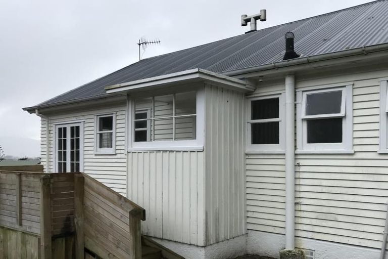 Photo of property in 32b Toomath Street, Naenae, Lower Hutt, 5011